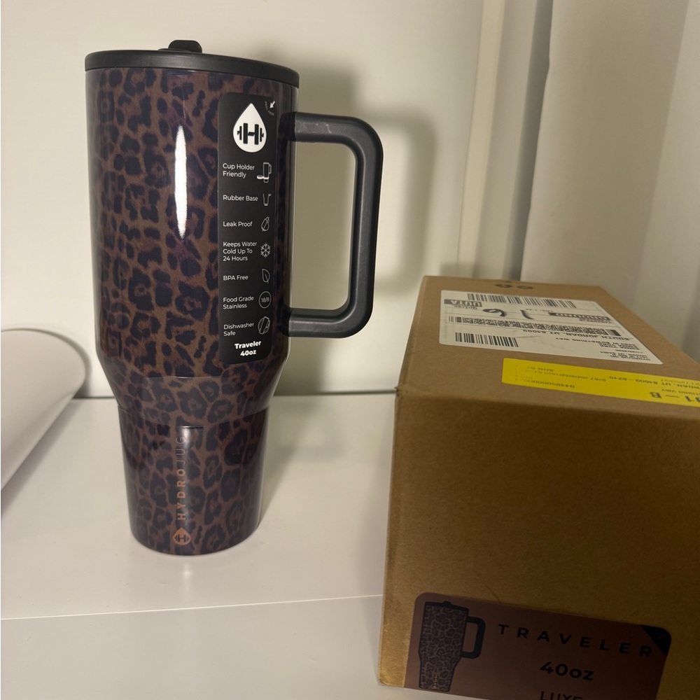 HydroJug x ACTA Leopard Luxe